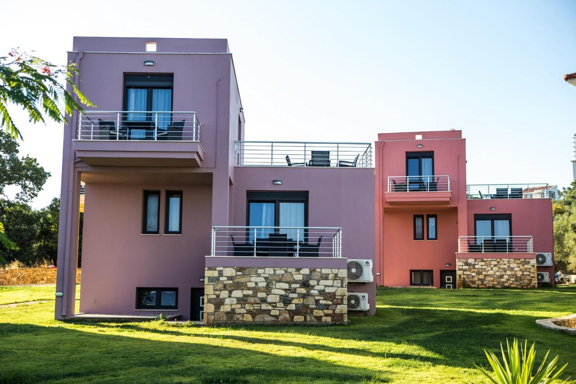 Blue Waves Luxury Suites By The Sea Πλωμάρι Εξωτερικό φωτογραφία