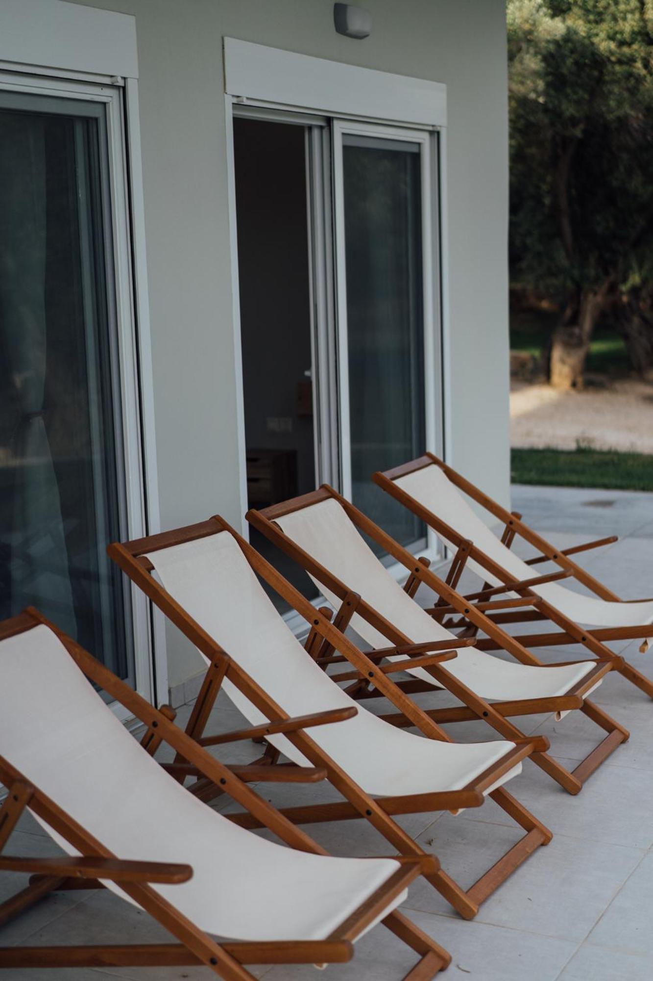 Blue Waves Luxury Suites By The Sea Πλωμάρι Εξωτερικό φωτογραφία