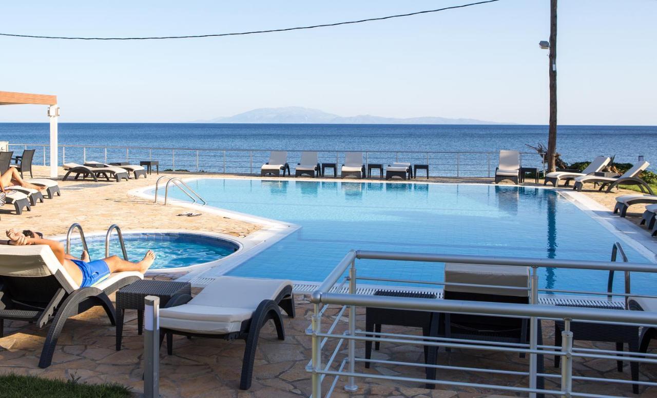 Blue Waves Luxury Suites By The Sea Πλωμάρι Ανέσεις φωτογραφία